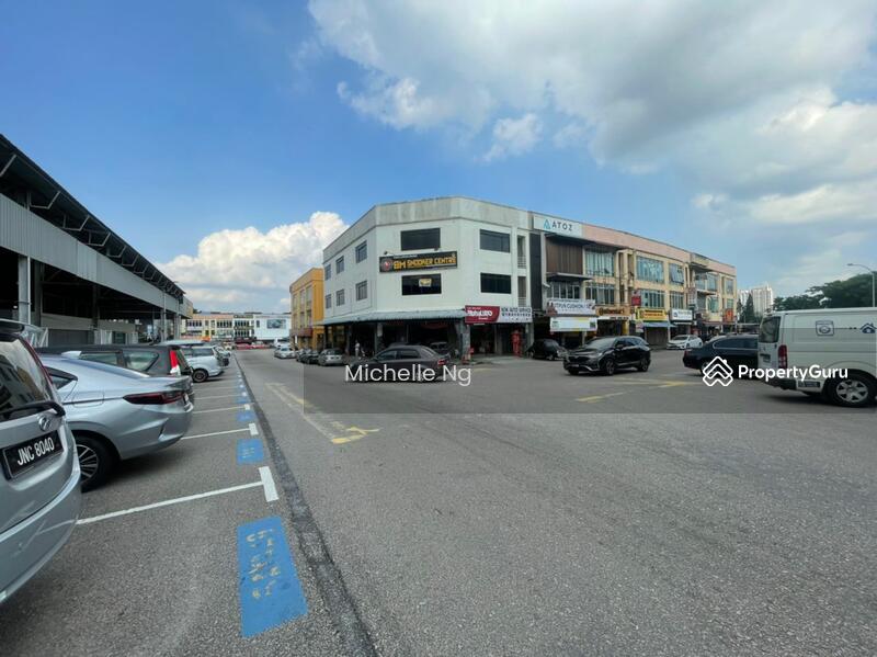 For Rent - 3 Storey Corner Shoplot in Nusa Bestari