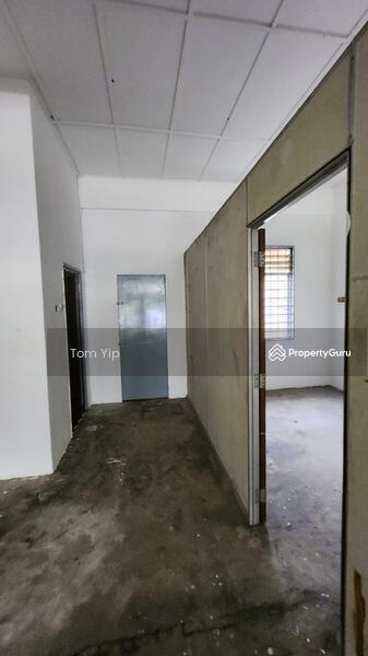 Untuk Disewa - Teratai Shop, Bukit Beruntung, Serendah