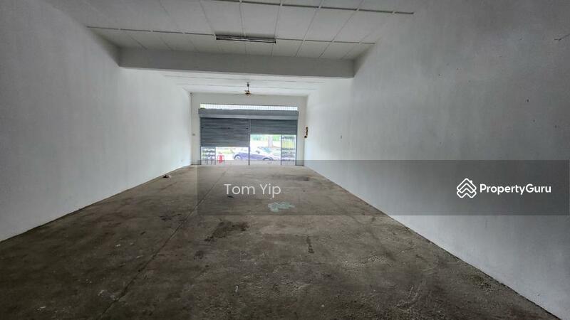 Untuk Disewa - Teratai Shop, Bukit Beruntung, Serendah