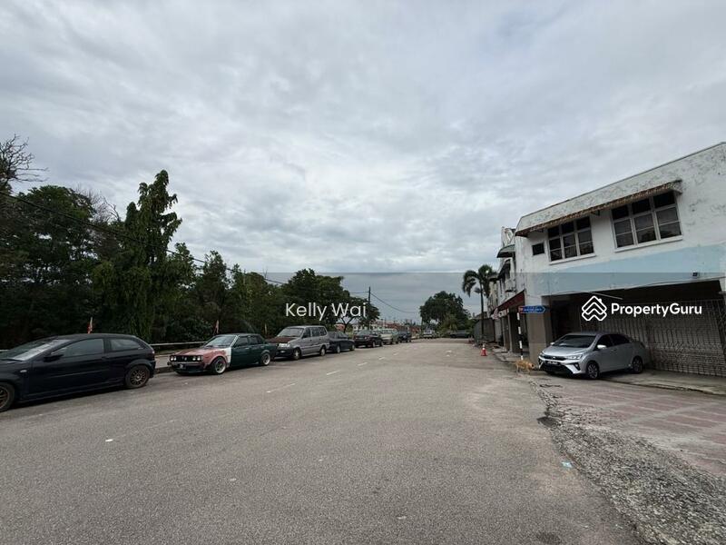 Untuk Dijual - Jalan Hang Lekir @ Taman Skudai Baru 2 Storey Shoplot (Corner Lot) For Sale