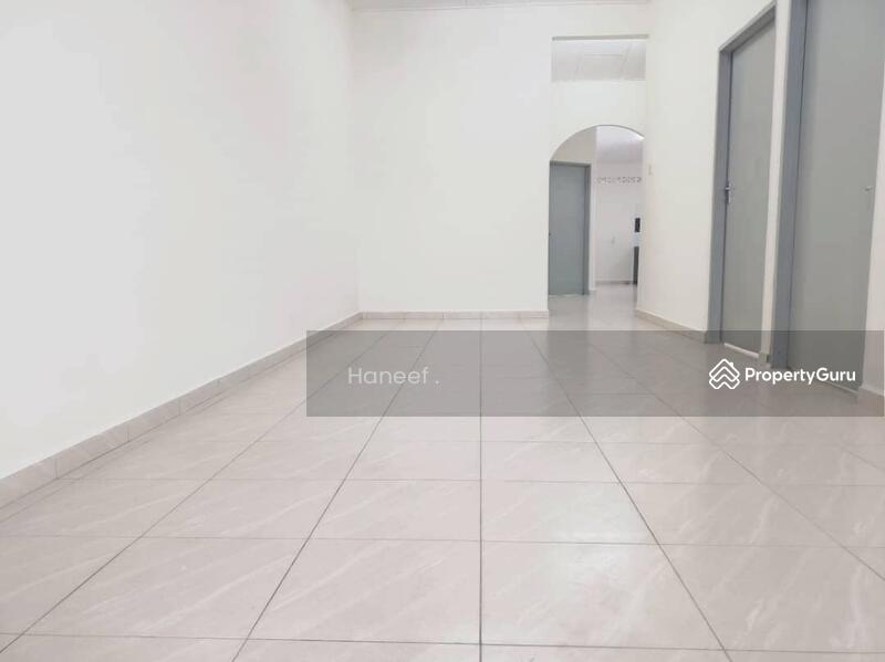 Untuk Dijual - (Fully Refurbished) Teres 1 Tingkat - Taman Seri Kobis - Lunas