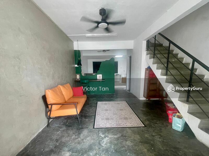 For Rent - Taman Johor Jaya