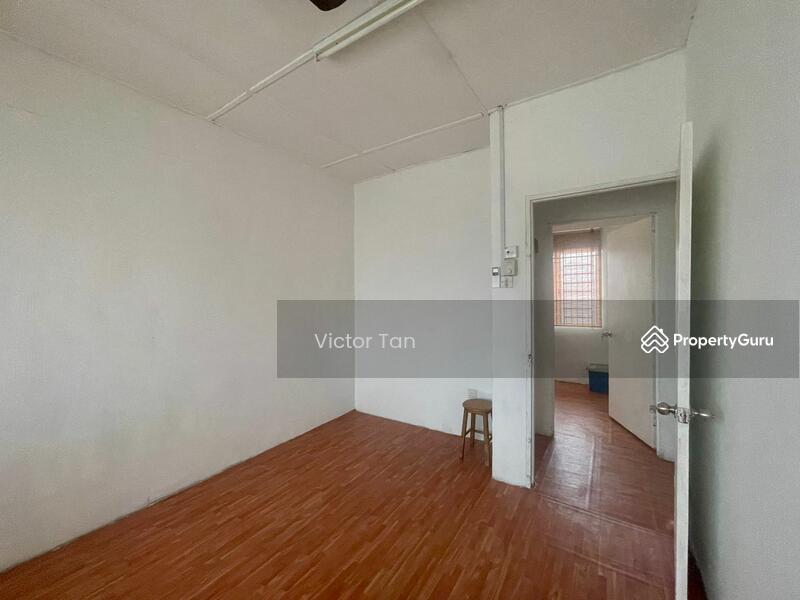 For Rent - Taman Johor Jaya