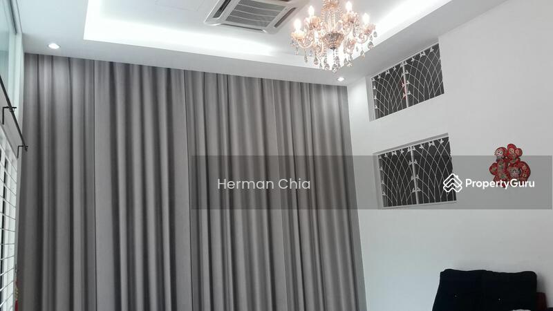 For Sale - 2.5-storey Terraced House at Taman Bukit Mandarina