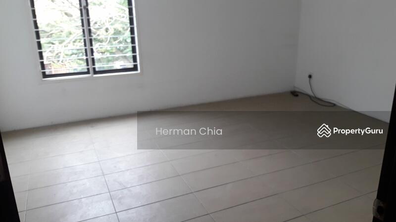 For Sale - 2.5-storey Terraced House at Taman Bukit Mandarina