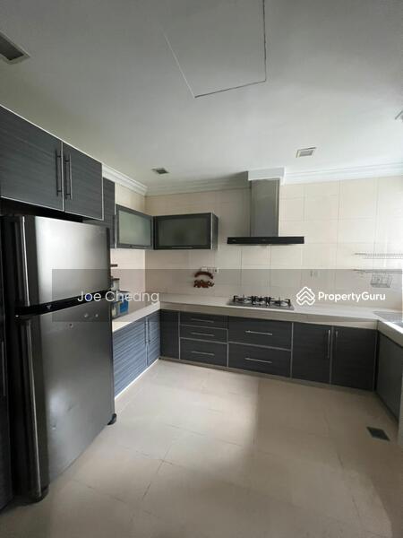 For Rent - Townhouse at Taman Megah Emas