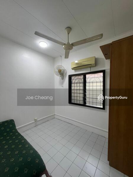 For Rent - Townhouse at Taman Megah Emas