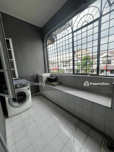 For Rent - Townhouse at Taman Megah Emas