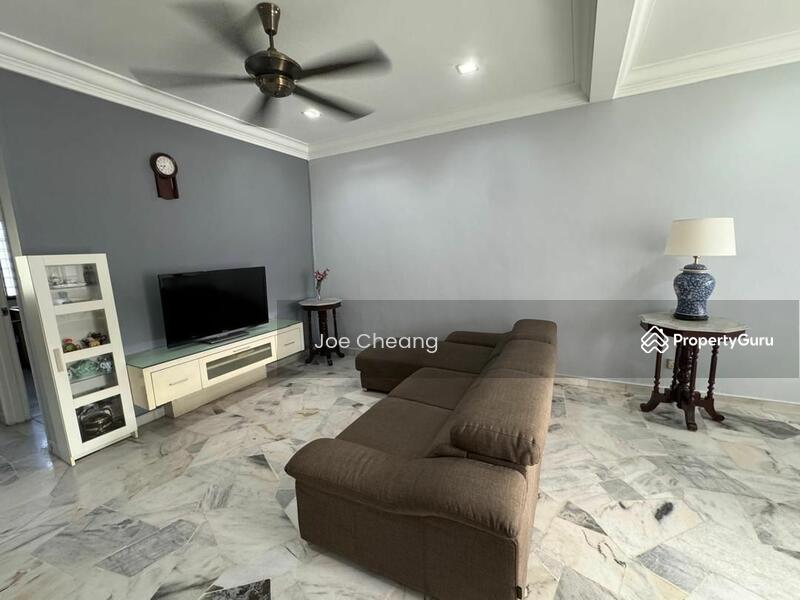 For Rent - Townhouse at Taman Megah Emas