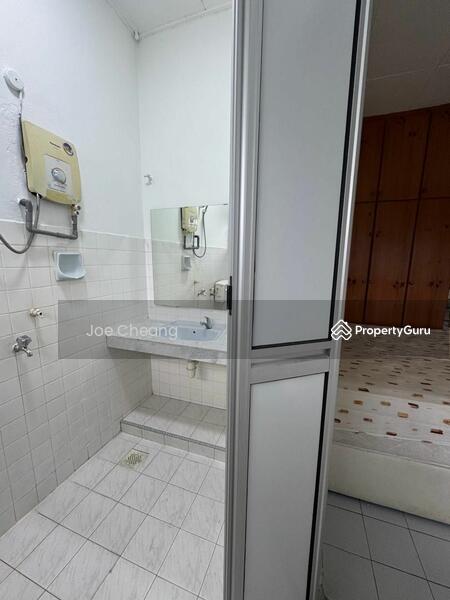 For Rent - Townhouse at Taman Megah Emas