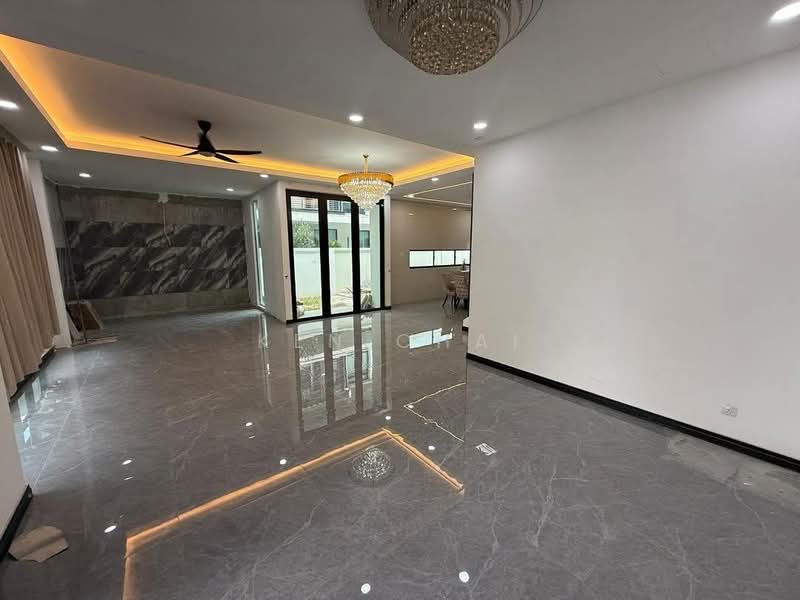 Semi-Detached House for Sale in Setia Tropika (Johor Bahru) - Ken Chai - Living Room - PropertyGuru.com.my