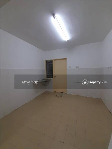 For Rent - Metro Prima