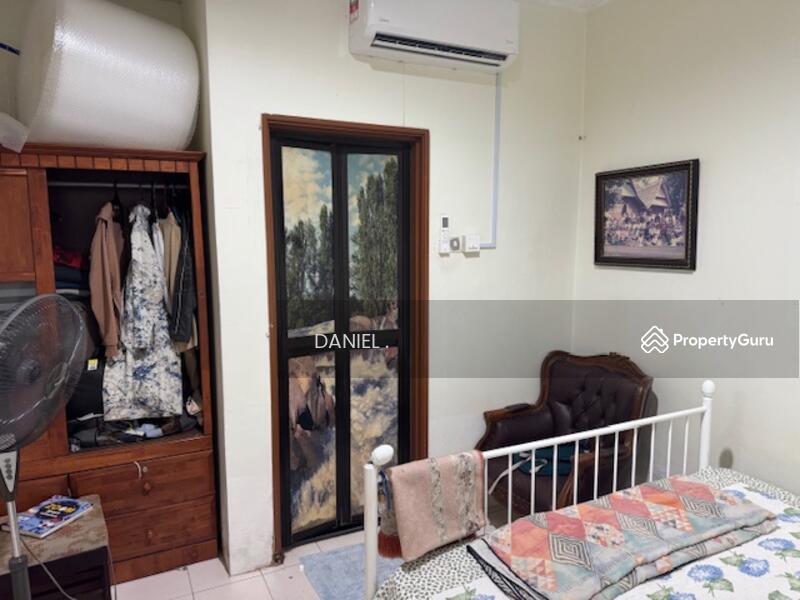 For Sale - UKAY PERDANA, AMPANG, SELANGOR.