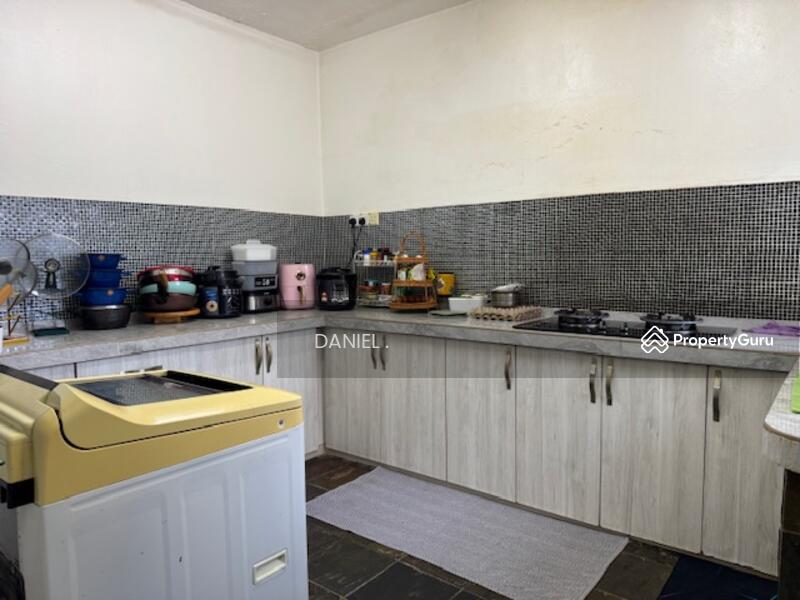 For Sale - UKAY PERDANA, AMPANG, SELANGOR.
