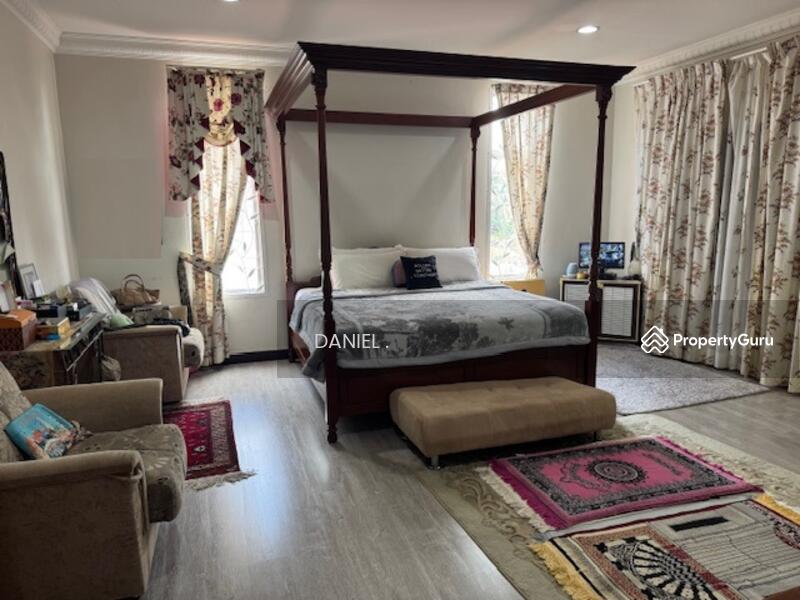 For Sale - UKAY PERDANA, AMPANG, SELANGOR.