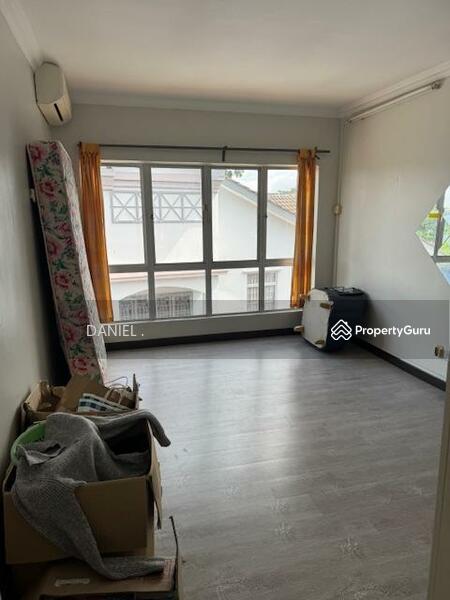 For Sale - UKAY PERDANA, AMPANG, SELANGOR.
