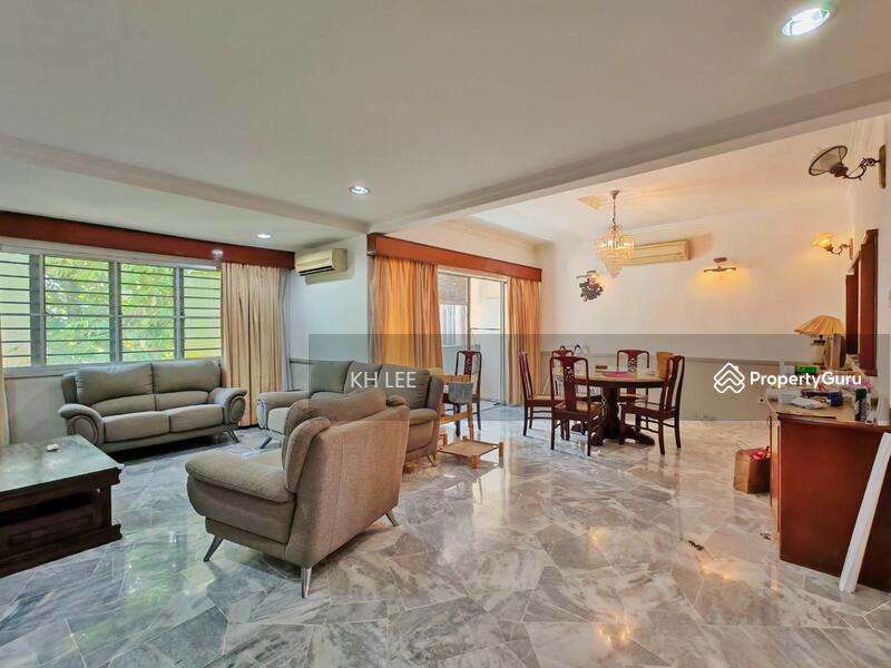 For Sale - Villa Flora