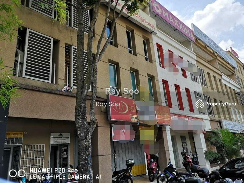 For Sale - The Strand Shop Lot Kota Damansara Petaling Jaya