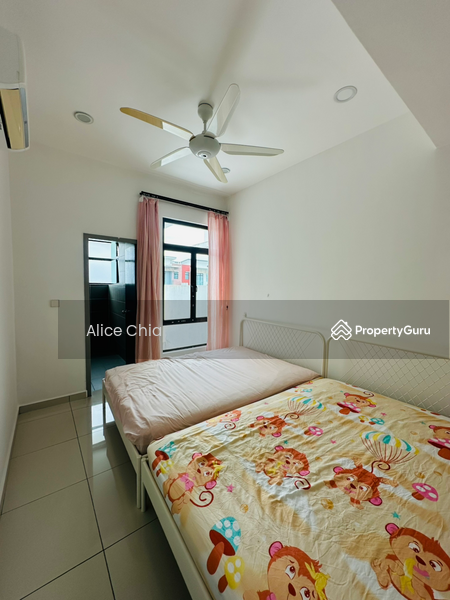 For Sale - 2-storey Terrace House at Horizon Hills
