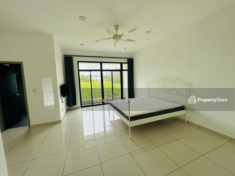 For Sale - 2-storey Terrace House at Horizon Hills