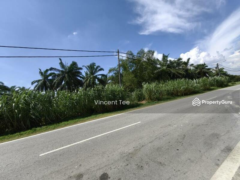 Untuk Dijual - 3 Acres Freehold Facing Mainroad Jeram Kapar