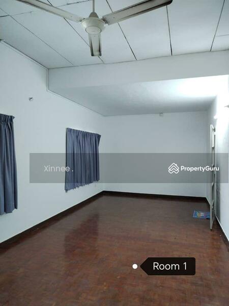 For Sale - Jelutong Double Storey Semi D Extended Unit