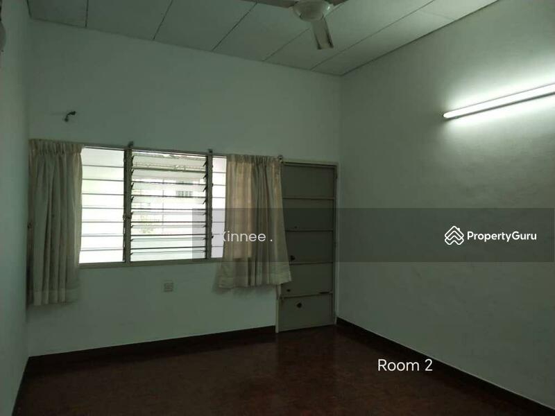 For Sale - Jelutong Double Storey Semi D Extended Unit