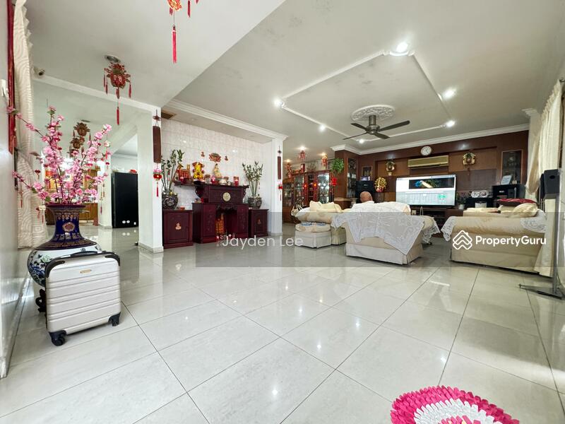 For Sale - Corner Unit 2 Storey Terrace House Taman Wawasan 4 Pusat Bandar Puchong