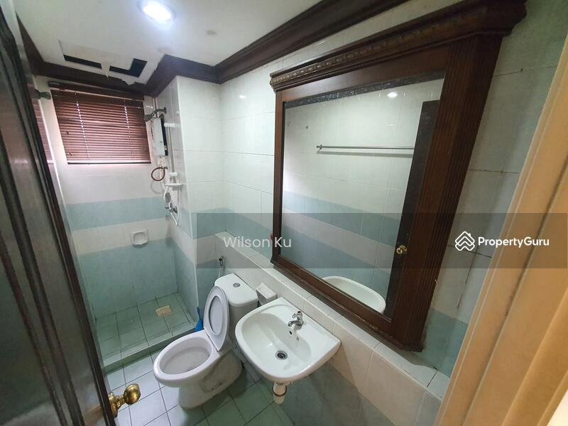 Untuk Disewa - Danga View Apartment