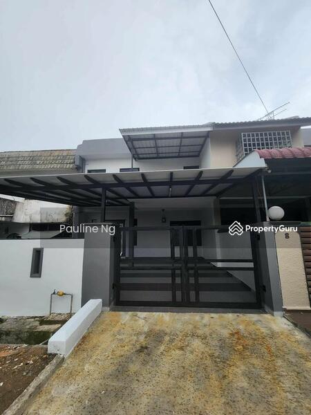 Untuk Dijual - 2-storey Terrace House at Taman Kempas Indah