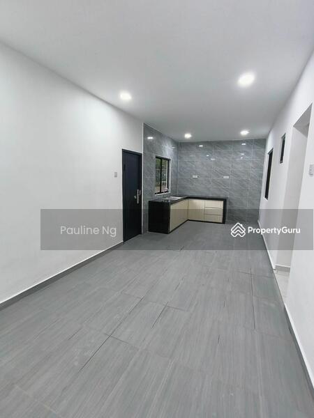 Untuk Dijual - 2-storey Terrace House at Taman Kempas Indah