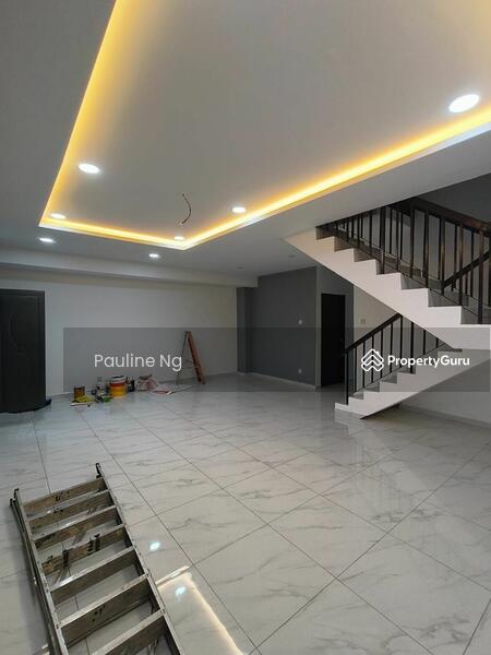 Untuk Dijual - 2-storey Terrace House at Taman Kempas Indah