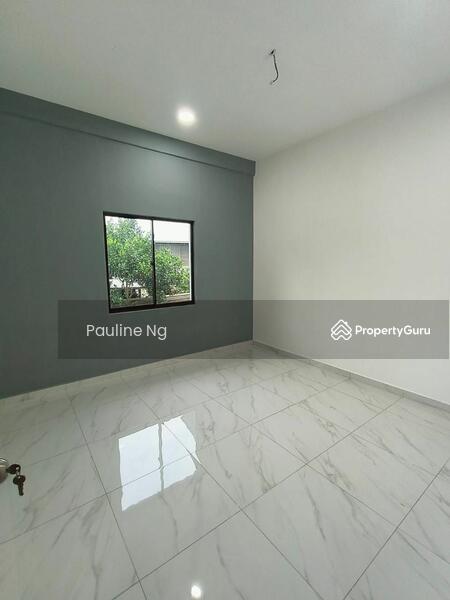 Untuk Dijual - 2-storey Terrace House at Taman Kempas Indah