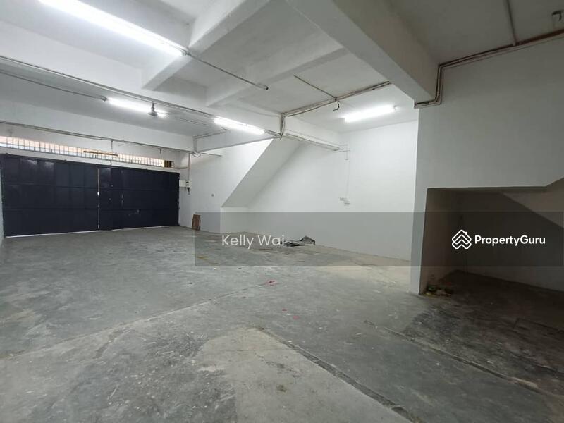For Sale - Jalan Tun Abdul Razak Susur 1 @ Johor 4 Storey Shoplot For Sale