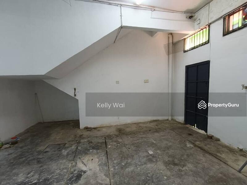 For Sale - Jalan Tun Abdul Razak Susur 1 @ Johor 4 Storey Shoplot For Sale