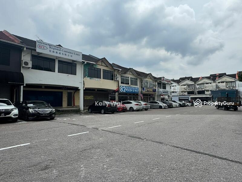 For Sale - Jalan Molek @ Taman Molek Double Storey Shop Lot For Sale