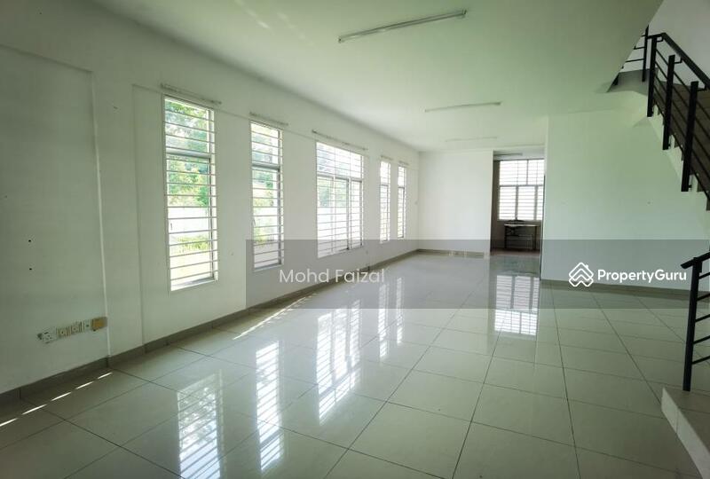 Untuk Dijual - Corner Double Storey Terrace House Bangi Avenue 1 Kajang