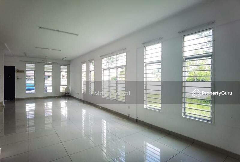 Untuk Dijual - Corner Double Storey Terrace House Bangi Avenue 1 Kajang