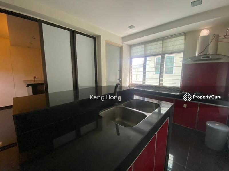 Untuk Dijual - 2.5-storey Terraced House at Ampang Saujana