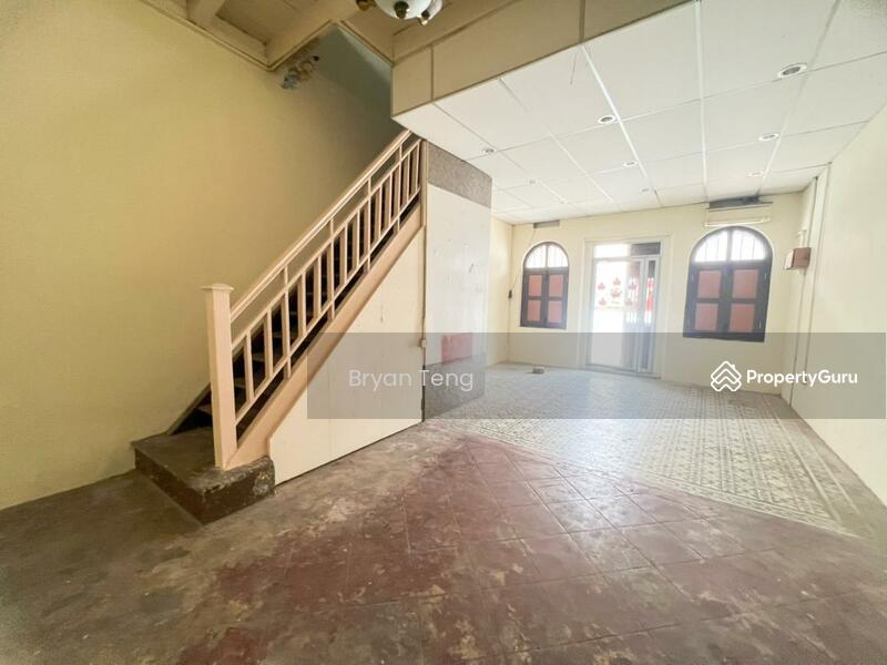 For Rent - SHOP LOT DOUBLE STOREY RENT AT SRI BAHARI GEORGETOWN 1429 SQFT