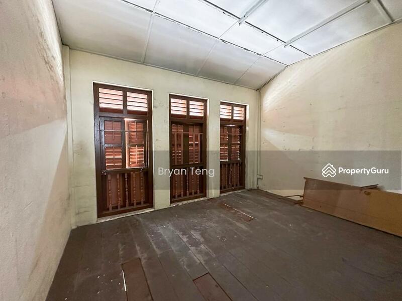For Rent - SHOP LOT DOUBLE STOREY RENT AT SRI BAHARI GEORGETOWN 1429 SQFT