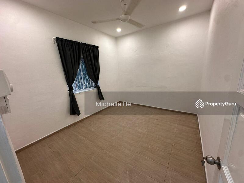 Untuk Disewa - Taman Istimewa/ Pandan/ Bungalow/ For Rent
