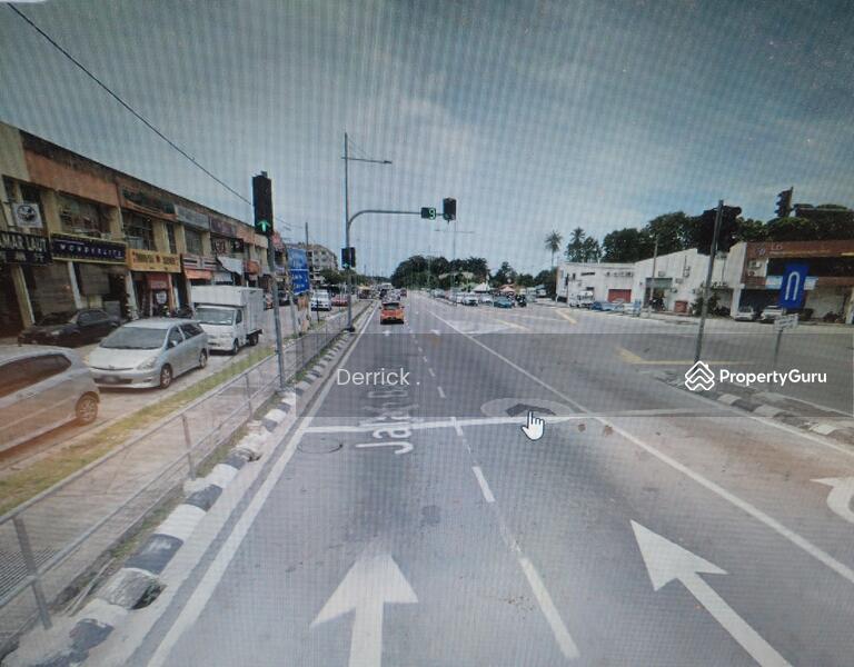 For Rent - 2 STOREY SHOPLOT FOR RENT AT BATU MAUNG NEAR DIAMOND VALLEY GOOD CONDITION