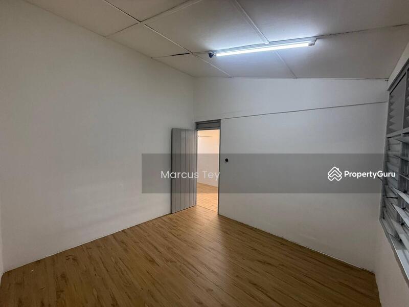 Untuk Dijual - Taman Selatan