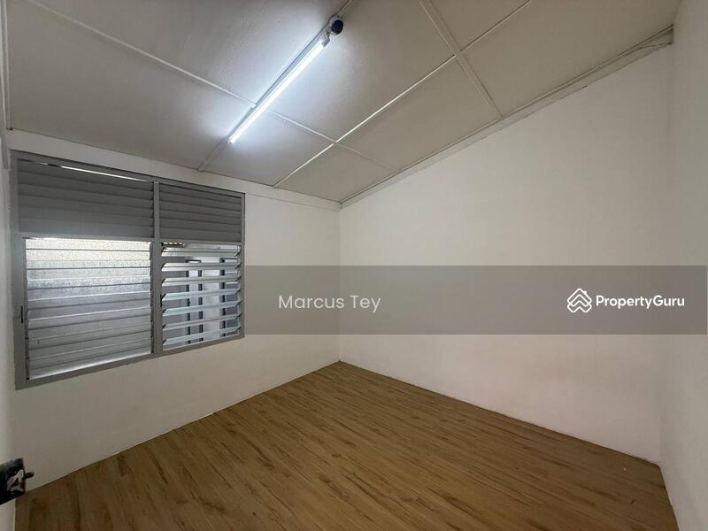 Untuk Dijual - Taman Selatan