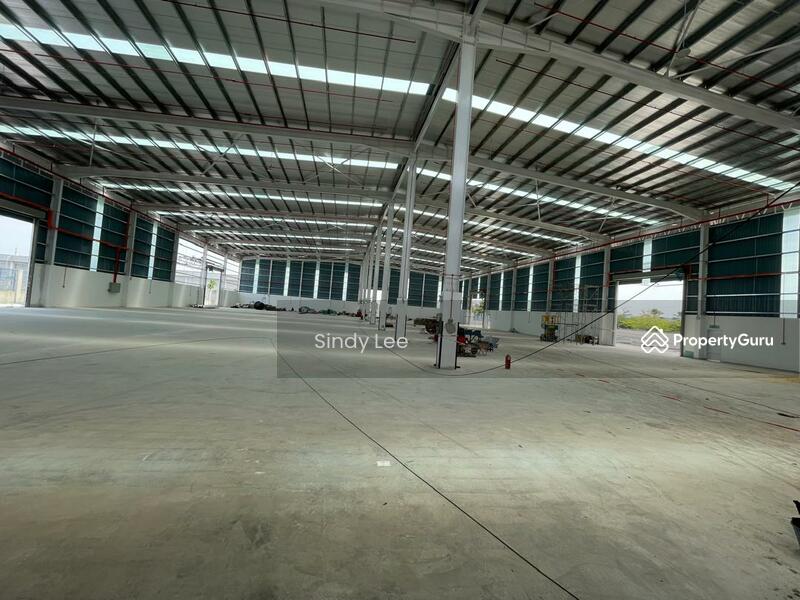 Untuk Disewa - FACTORY DETACHED RENT AT PENANG SCIENCE PARK WITH CCC BOMBA CERT 87120 SQFT