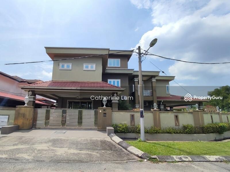 For Sale - 2 Storey Bungalow, Kampung Tersusun Pundut II, Seri Manjung, Perak