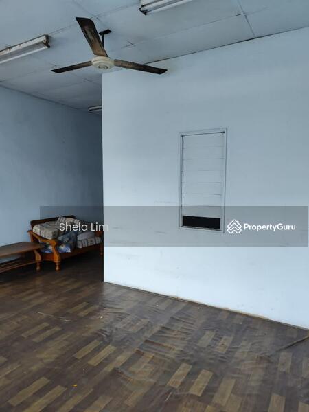 For Rent - Desa Jaya, Jalan Permatang @ 1.5 Storey Terrace Factory