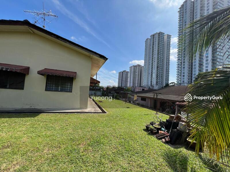 Untuk Dijual - Larkin Larkin Larkins