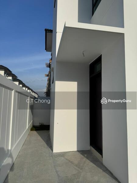 For Sale - Austin Duta